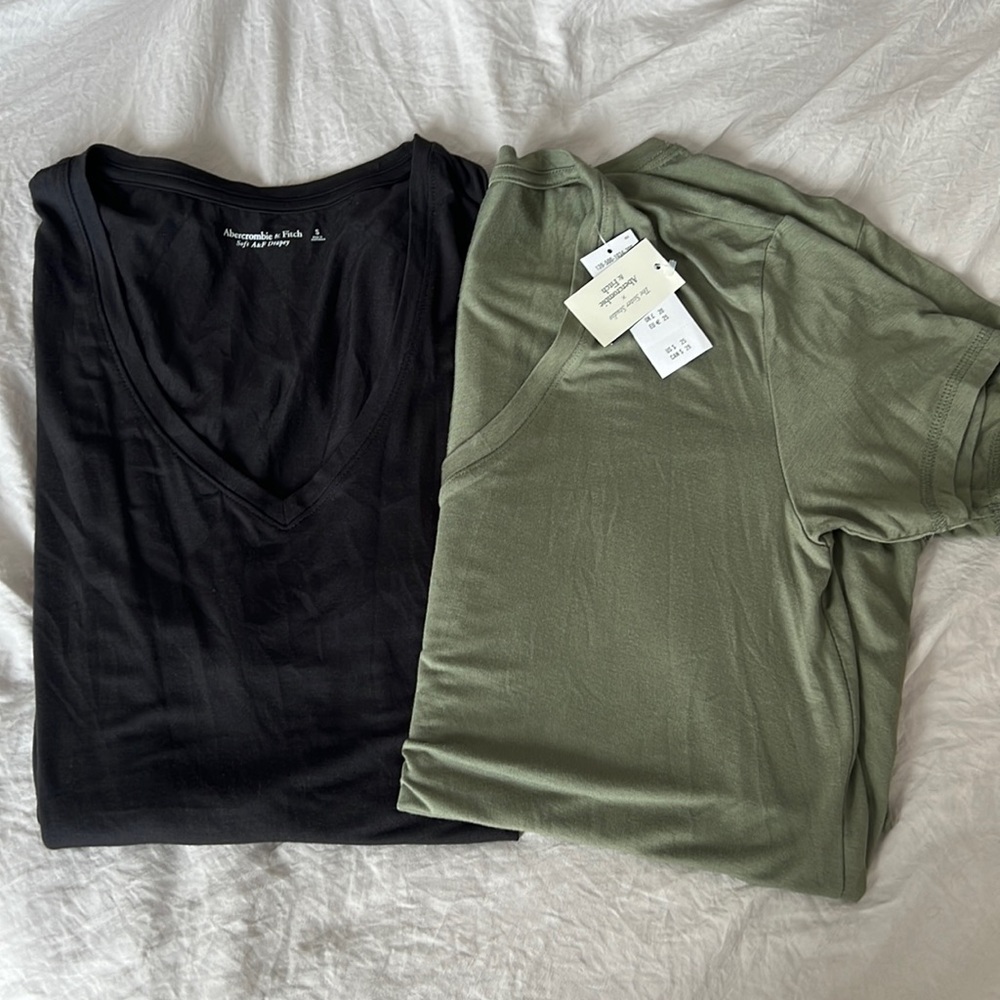 Abercrombie & Fitch shirt bundle! 🖤